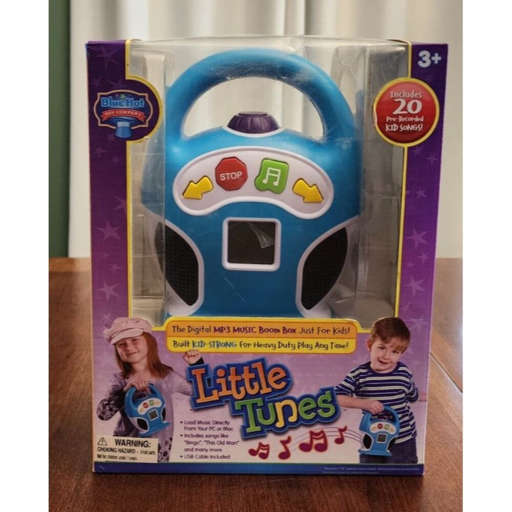 Blue Hat Little Tunes MP3 Music Boom Box USB 2008 New Open Box